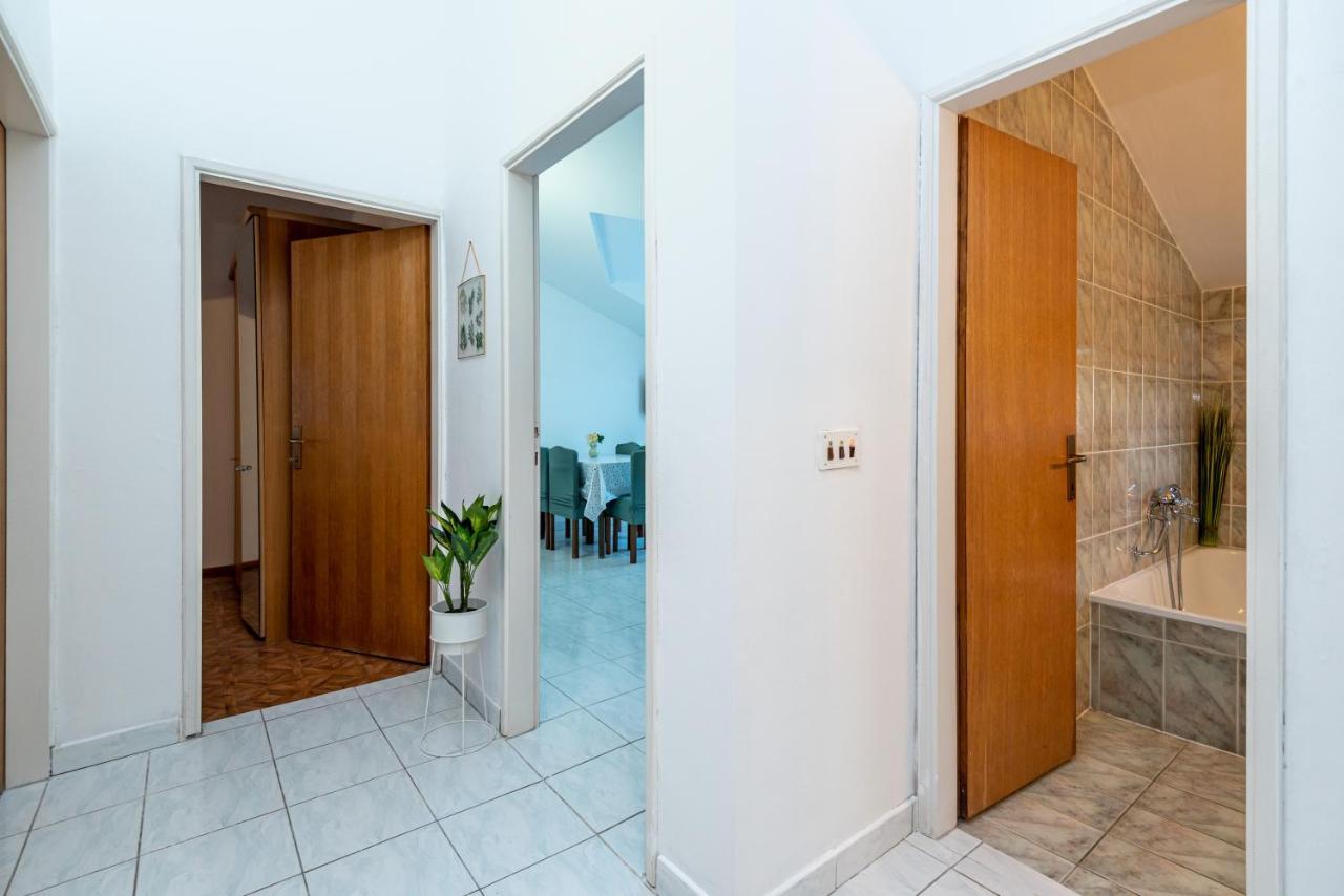 Magnolia Apartmani Vodice Exteriör bild
