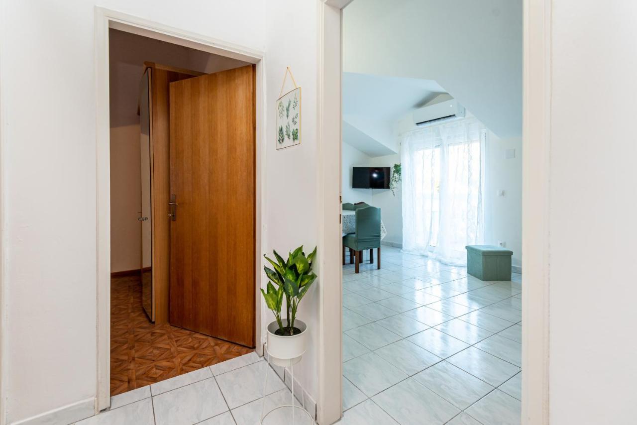 Magnolia Apartmani Vodice Exteriör bild