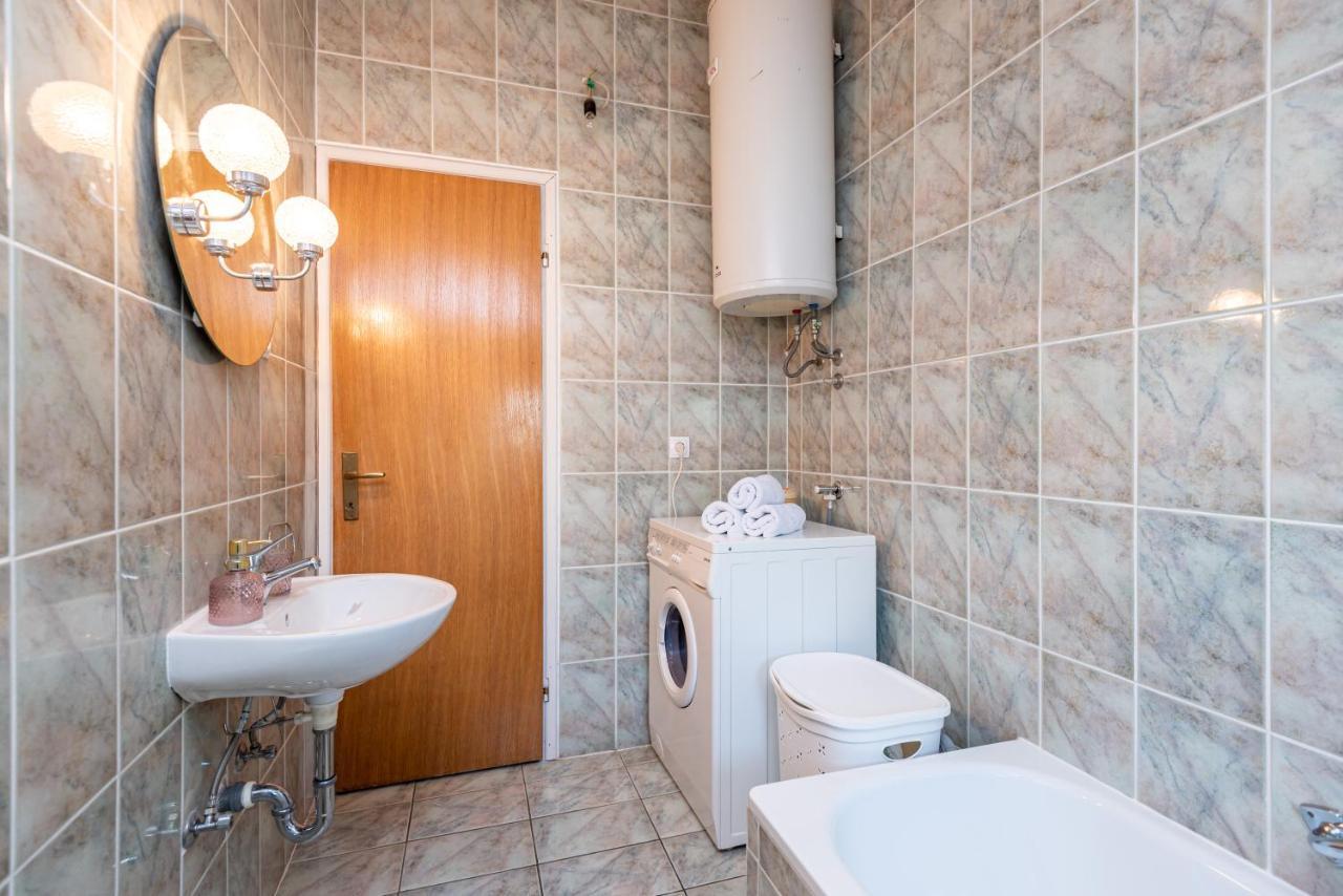 Magnolia Apartmani Vodice Exteriör bild